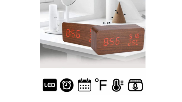 Facy Wooden Clock thumbnail 2